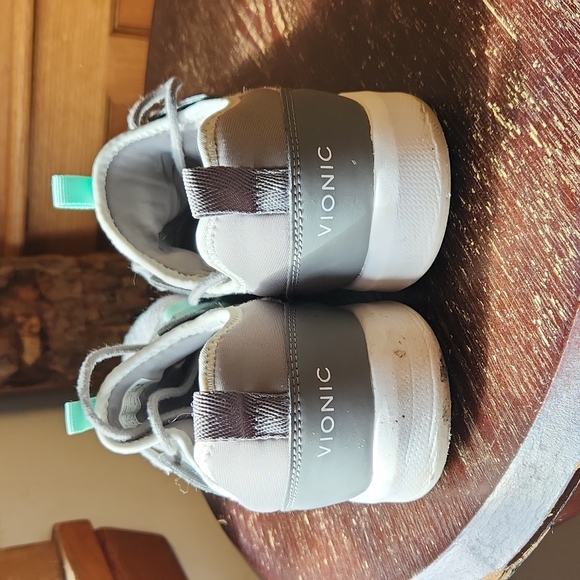 Vionic lightweight women's sneakers - Picture 3 of 8